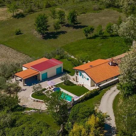 Beautiful Cartolina With Pool In Buje Villa *