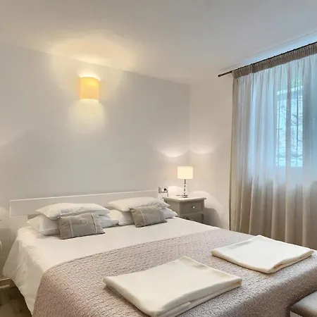 Beautiful Cartolina With Pool In Buje Krasica (Istria)