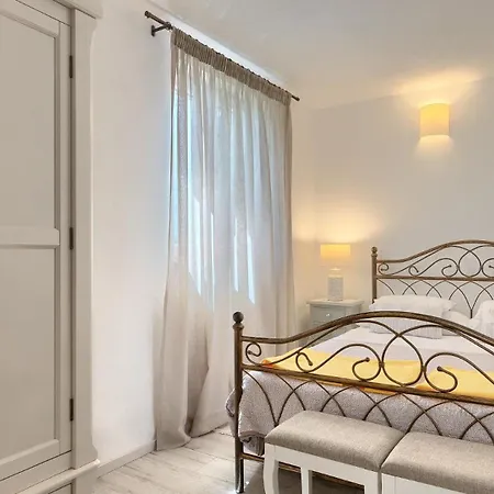 Beautiful Cartolina With Pool In Buje Vila *